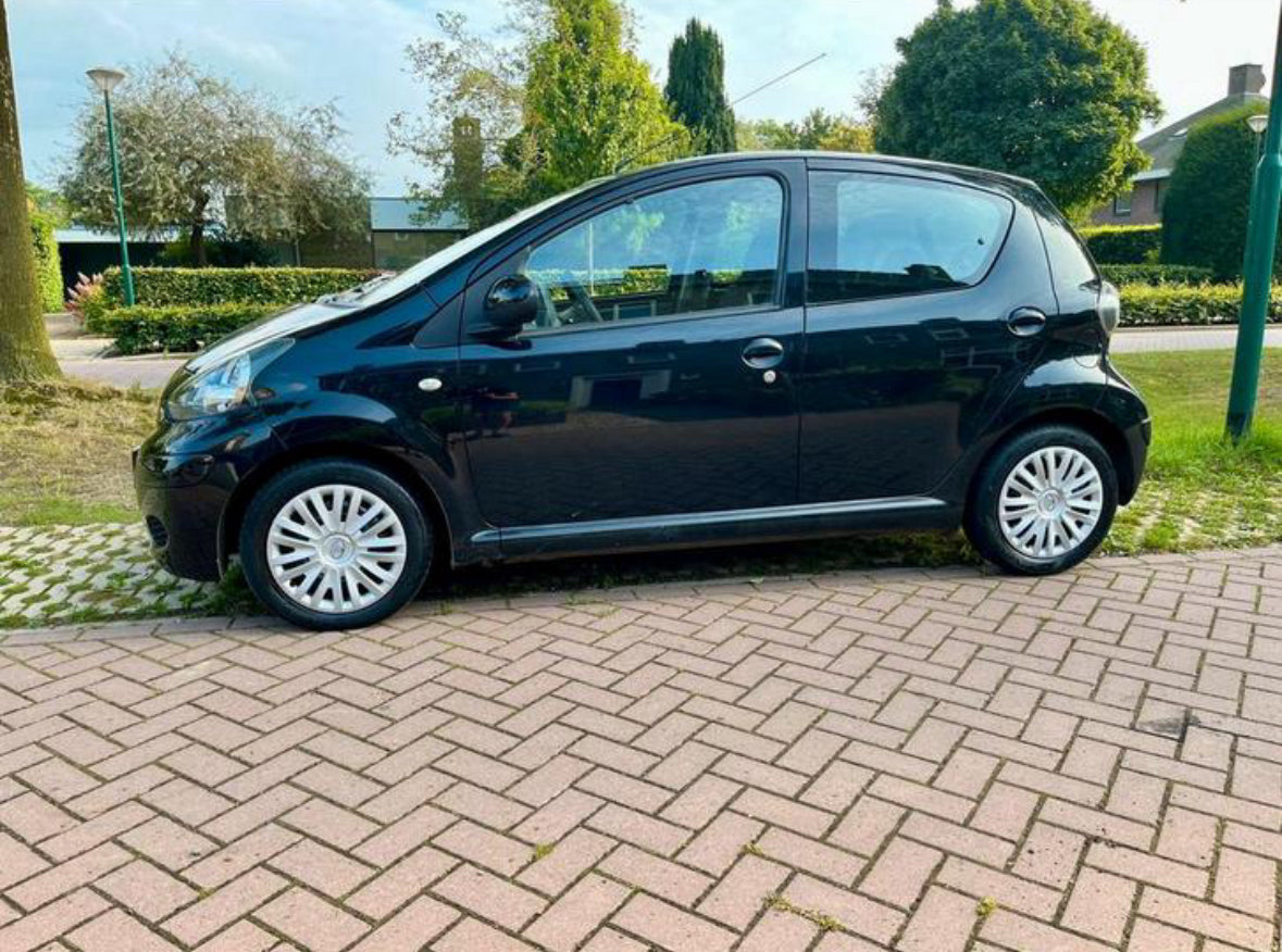 Zilvere Wieldoppen Set - Geschikt voor bijv. Toyota - 14 Inch